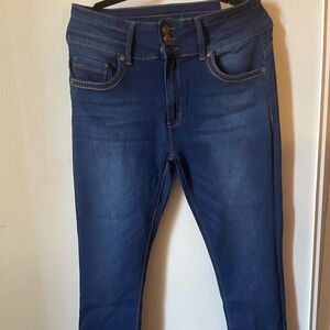 denim jeans 13/31 front and back pockets 3 buttons waist lifts butt